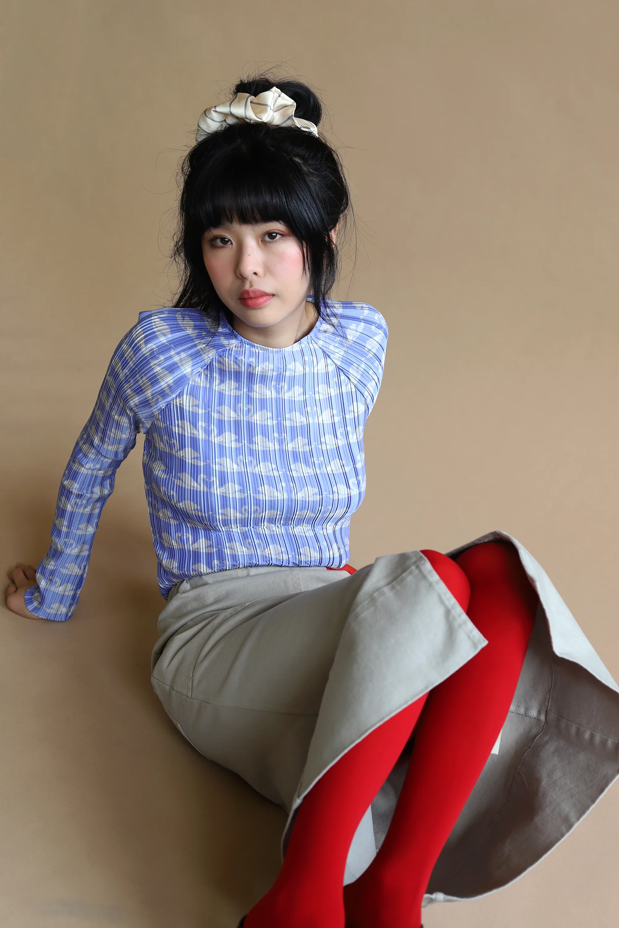 Box Pleat Raglan | Swan - Image 3