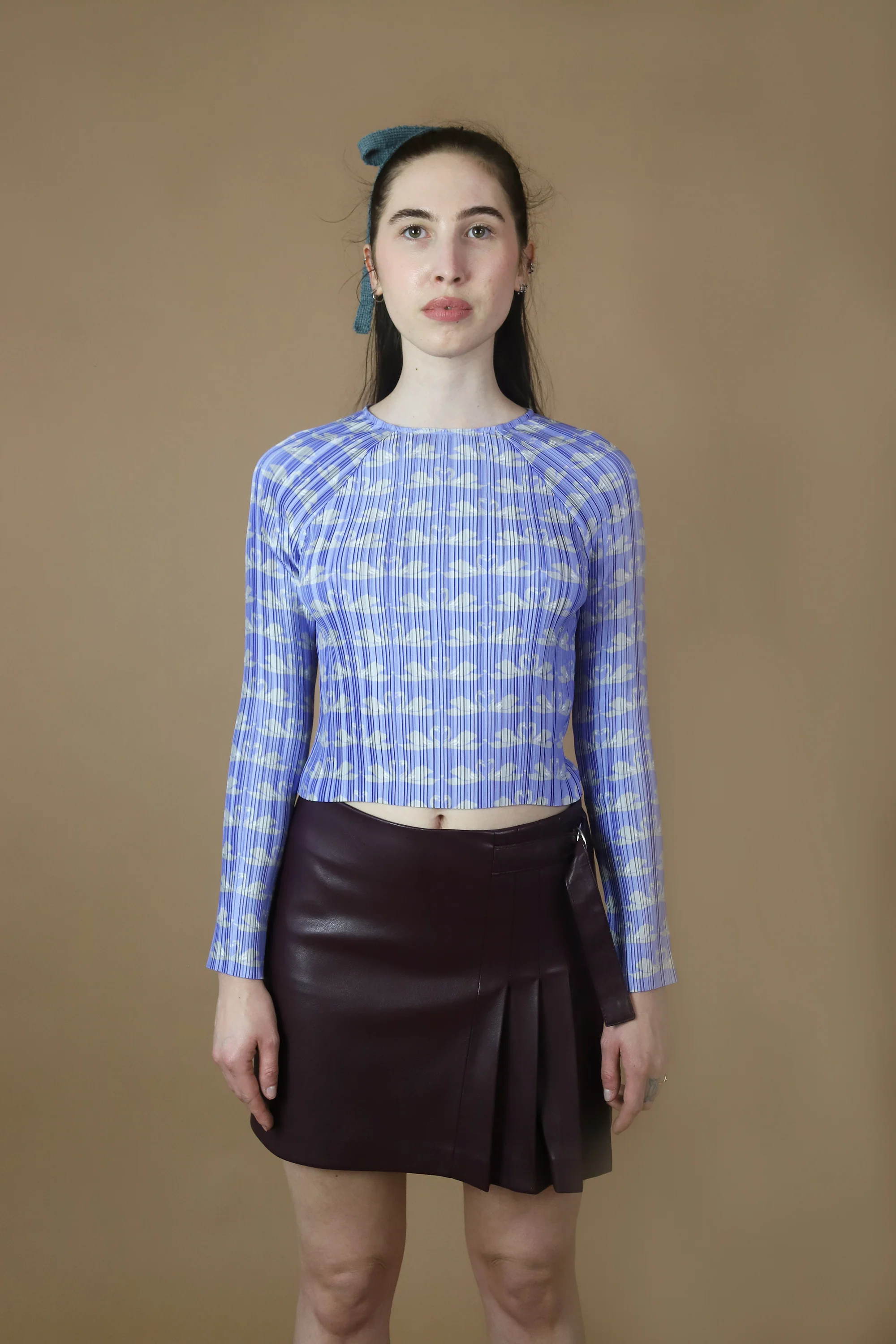 Box Pleat Raglan | Swan - Image 5