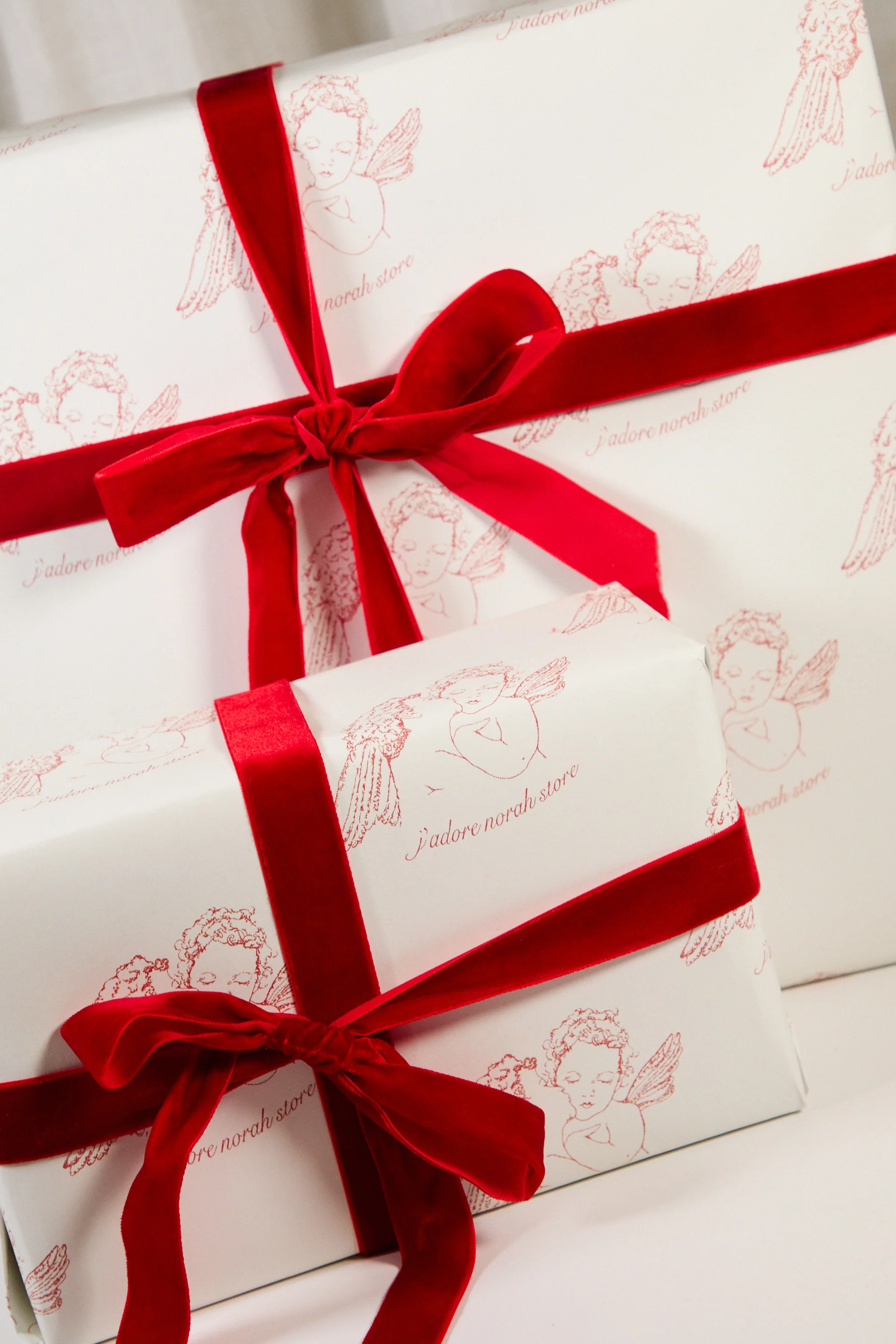 Cherubs Gift Wrap - Image 3