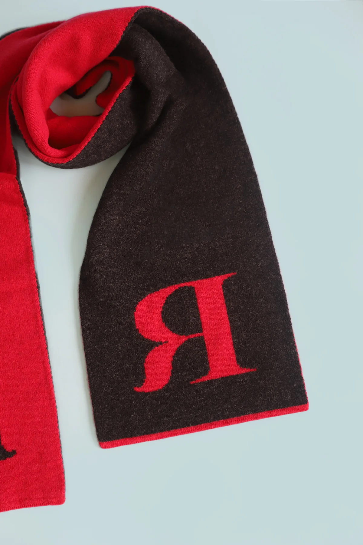 Alphabet Scarf | R - Image 3