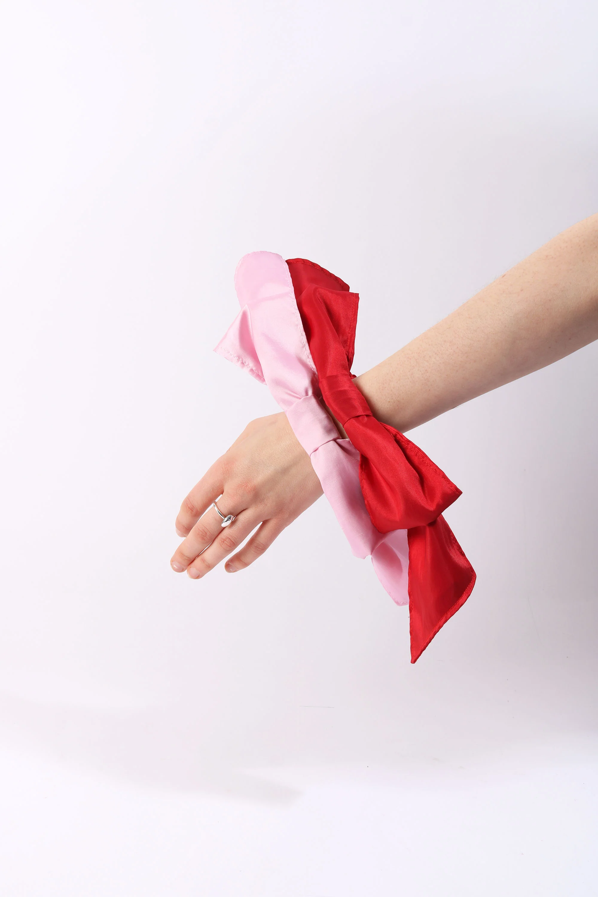 Maddy Bow | Baby Pink Taffeta - Image 5