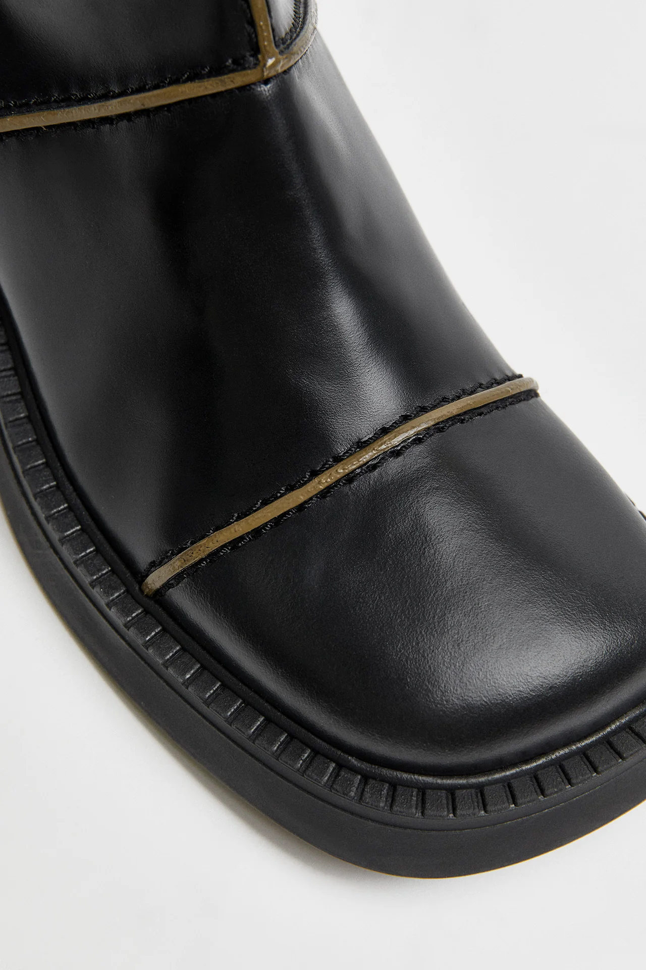 Dahlia Ankle Boots | Black & Brown - Image 4