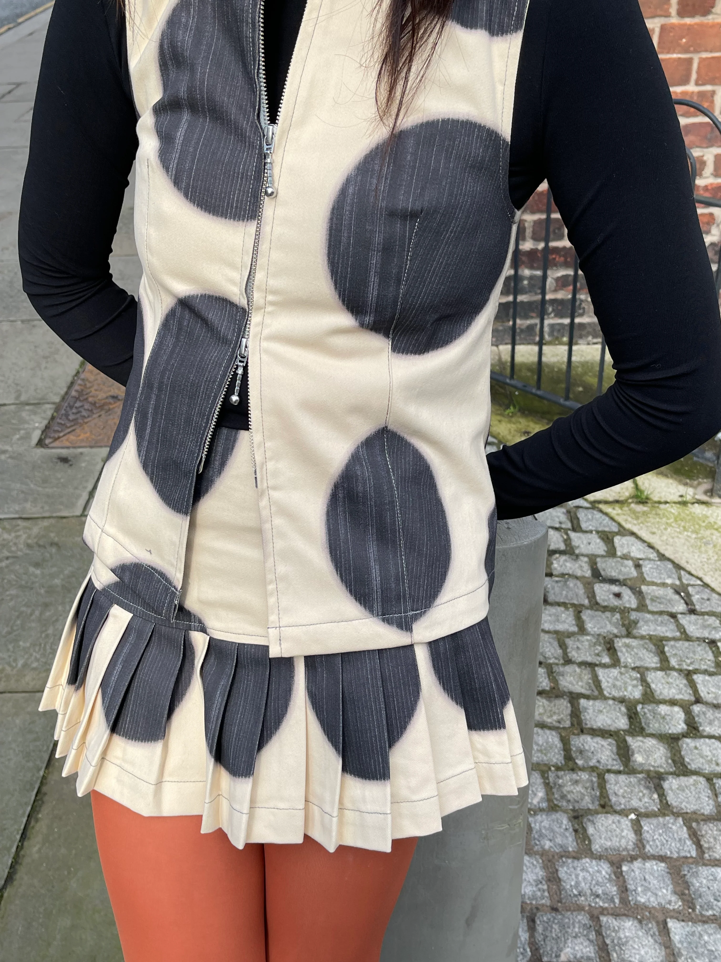 Spot Vest - Image 12
